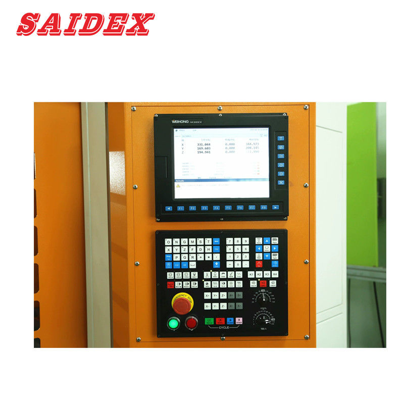 24000rpm سرعة الغزل SD650 3000kg الوزن أكريليك آلة CNC مع 400kg الحد الأقصى لحمل العمل آلة طلاء المعادن