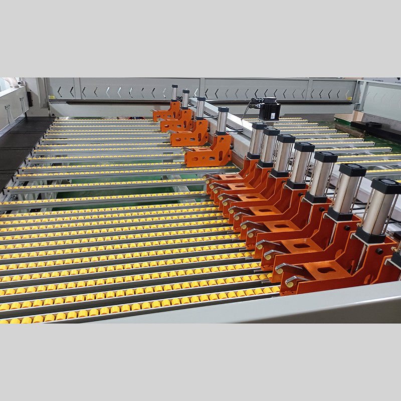 تصميم أكريليك كفاءة آلة قطع دقة 3800mm طول المنشار 11kw رأس المنشار محرك