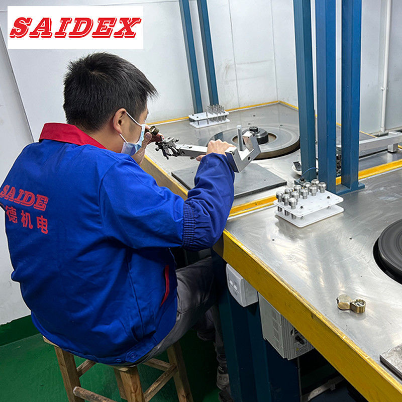 آلة تقطيع الاكريليك للكريليك Pmma Pom الخ جزيئات الكبيرة الحرارية البلاستيكية عازلة مواد ورقة