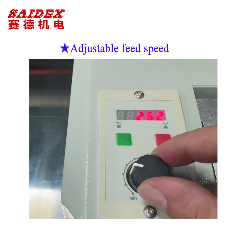 آلة التلميع الصغيرة P1080 يمكنها تلميع سماكات تصل إلى 30 ملم، وزاوية التلميع قابلة للتعديل من 0 إلى 60 درجة.