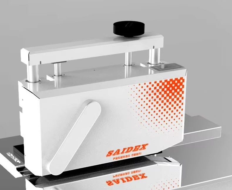 220 فولت 50 هرتز/60 هرتز آلة تلميع وتشذيب الزوايا المستديرة R3 / R4 / R5 المصنوعة من الأكريليك، سكاكين قابلة للتبديل، آلة شطب الحواف بزاوية 45 درجة