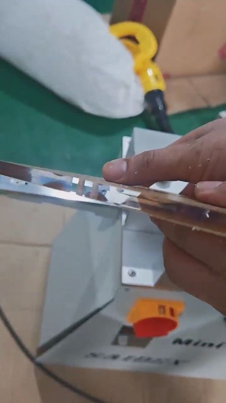 تصميم عالي الجودة أفضل مبيعات SD 1460S الجانب المزدوج السرعة العالية أكريليك حافة مطلي آلات الموردين